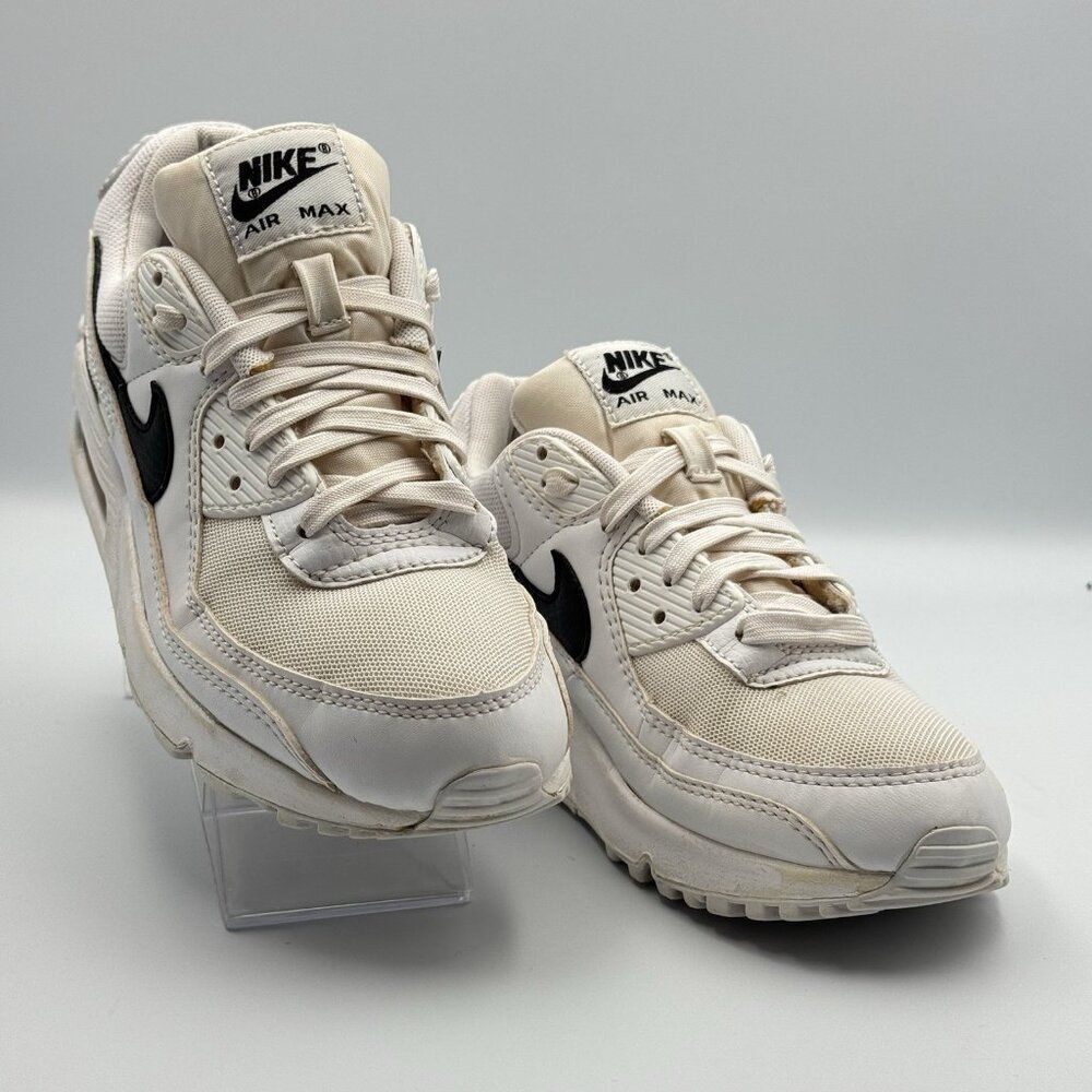 Nike Womens Air Max 90 DH8010-101 White Running Shoes Sneakers Size 7.5